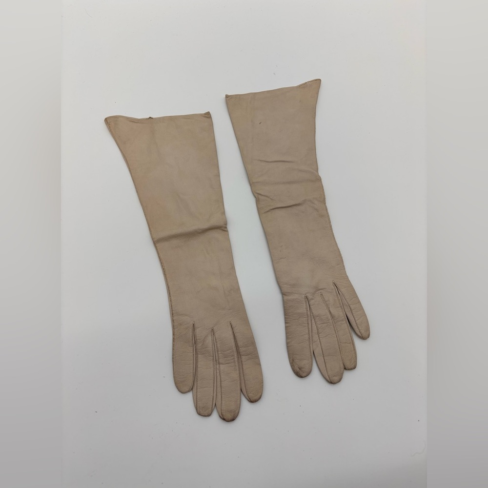 Vintage 1950s Kid Leather Opera Gloves Beige Tan Size 6 Soft Supple Long Gloves